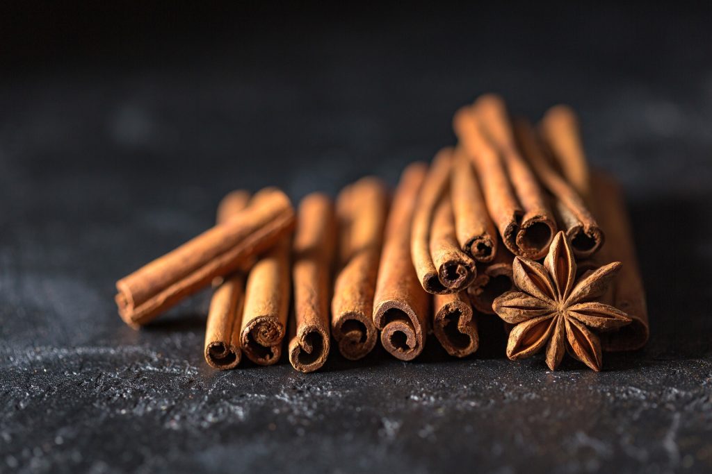 Cinnamon sticks